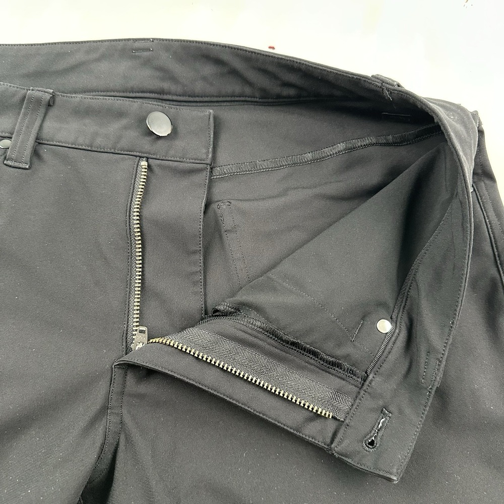 Lululemon ABC Slim‎ Warpstreme Pants Men 30x28 Black Stretch Performance LM5AD8S - Picture 8 of 9
